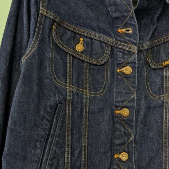 Lee Ms Lee Vintage Denim Jacket - No Tag - (pit to pit 20, length 20, sleeve 26) - Picture 2 of 4